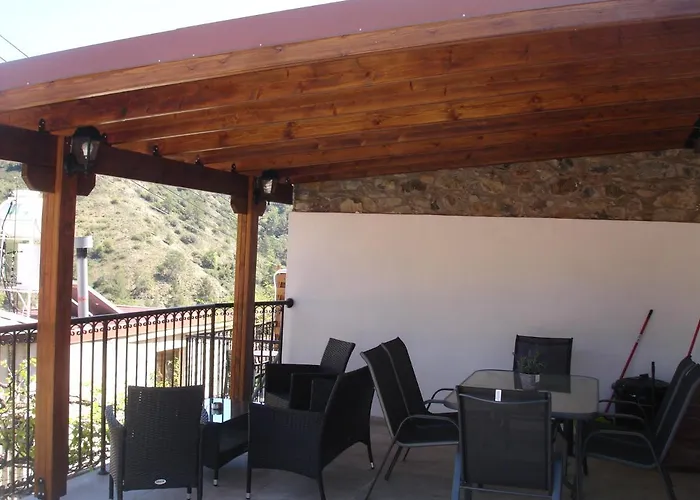 1 Дом отдыха Tris Elies