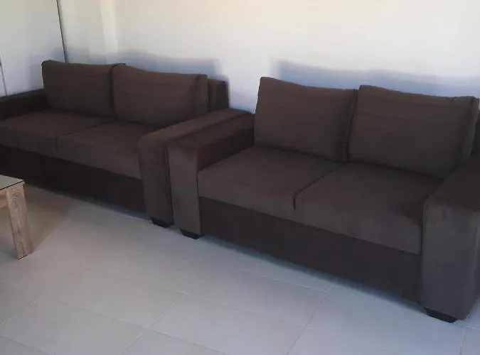 Case de vacanță 1 *